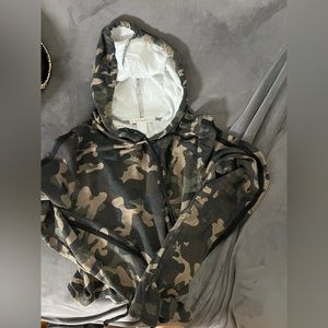 Camo copped hoodie